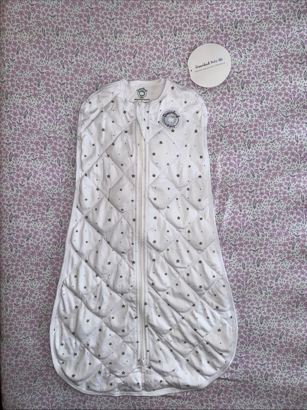 Sleep Sack Swaddle Weighted with Star Print - White by Dreamland Baby